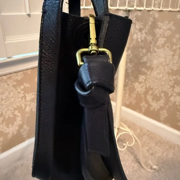 Madewell micro Sydney black leather crossbody convertible bag - Picture 8 of 11